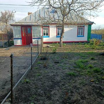 Продам будинок хороший