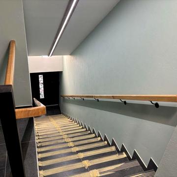 Дворівнева квартира в центрі Буська