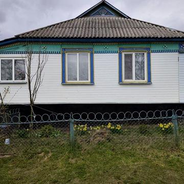 ТЕРМІНОВО продам житловий будинок 80.6м.кв м.Путивль