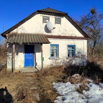 Продам будинок .