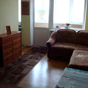 1 кімнатна 9000 грн., Бориспільська