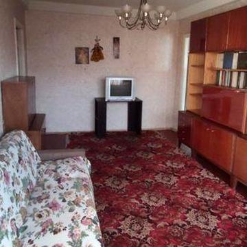 Продажа 3 - ой кв ,Оболонский район , ул. Полярная 7 Б .Без % .