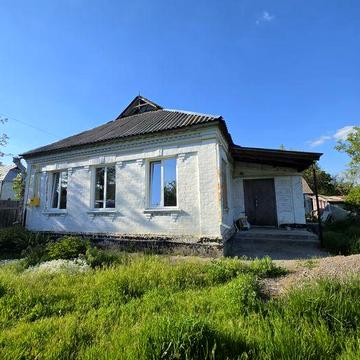 Продаж будинку смт Рокитне під держ.програми