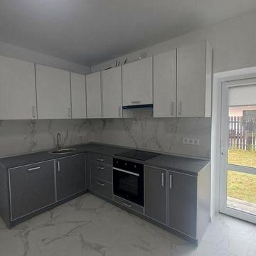 86 тис Котедж продаж з ремонтом і меблями  92 м кв 86 тис дол  Стар.Яричів біля Львова 17 км