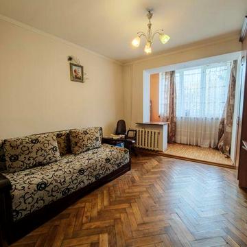 Продаж 3к квартири у Львові по вул Шевченка, Рясне 1