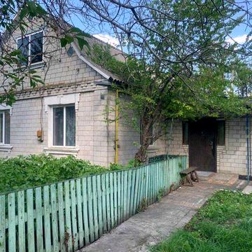 Будинок неподалік Білої Церкви(15 км на схід) Продаємо по програмах.