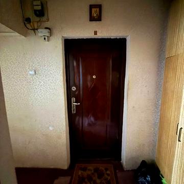 Продам трёхкомнатную квартиру