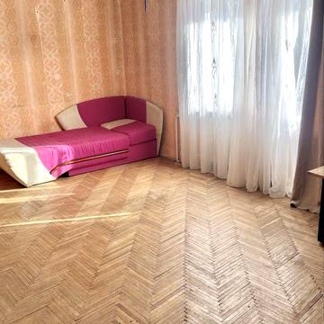 Власник . 1кім.квартира , 5 хв центр