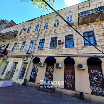 Елегантна 3-кімнатна бельгійка в історичному центрі