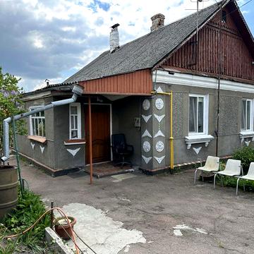 Приватний будинок