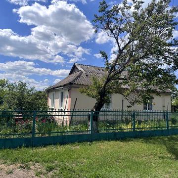 Будинок с.Миролюбове