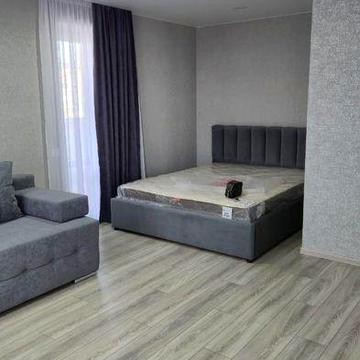 Розкішна 1-к студія (40 м²) з новим ремонтом у самому центрі! Вул. Г. Усика, 51