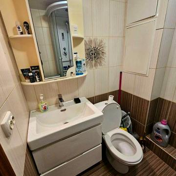 Продам 2-х кімнатну квартиру в центрі міста