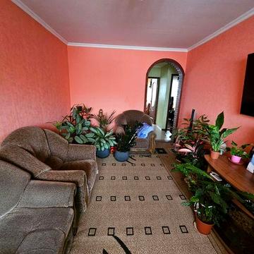 Продам 2-х кімнатну квартиру в центрі міста