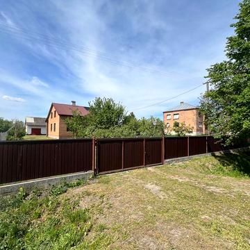 Продаж незавершеного будинку, на земельній ділянці 25 сот., с.Прибужани