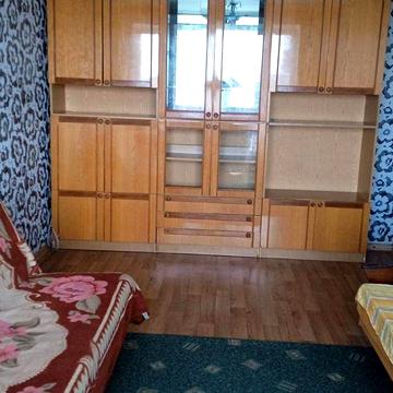 # Здам 2 кім.квартиру на Млинівській