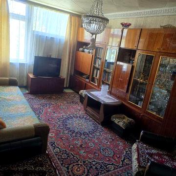 Сдам 3 - х комнатную квартиру