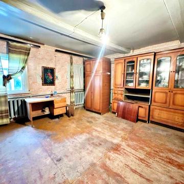Будинок із великою ділянкою в центрі Гаврилівки. Програми так.