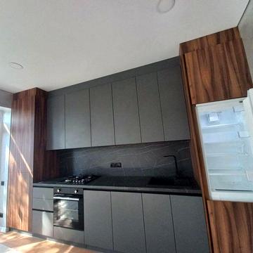 Будинок з ремонтом і меблями З газом Власник