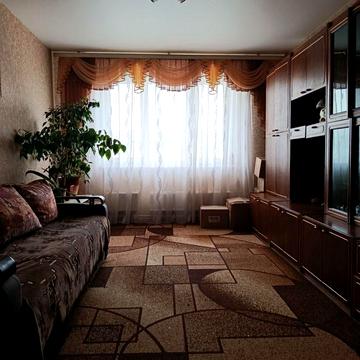 Продаж 4-к квартири Героїв Крут.