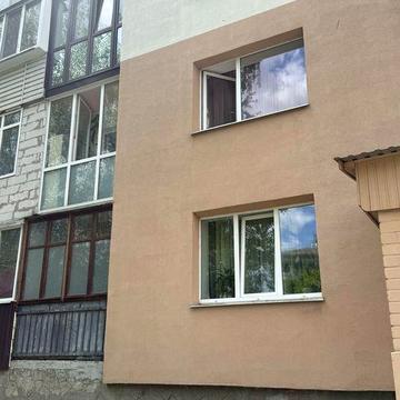 Продам 1-км.кв. Покращеного планування у центрі