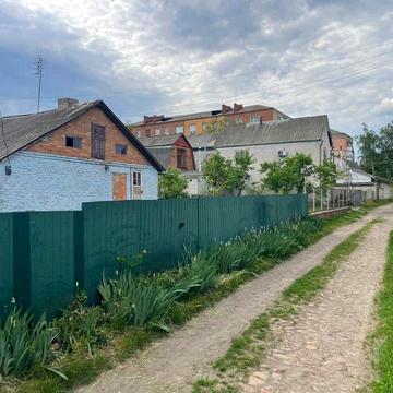 Будинок у самому центрі міста Бершадь