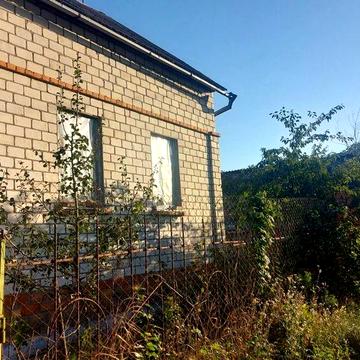 Терміново Двохповерховий будинок терміново в звʼязку з виіздом