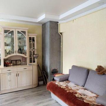 Продам частину будинка,вул Покровська (центр)
