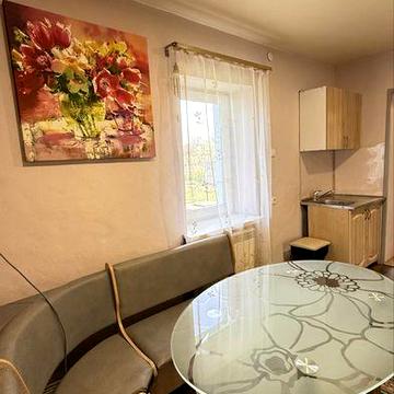 Продам дом в Обуховке ( Кировское , рядом лес, озеро и река )