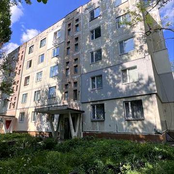 Продаж двокімнатної квартири - Молодіжна,25