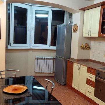 2 комнатная квартира возле Сити-центра и областной больницы
