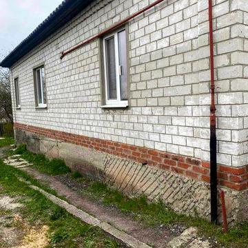 Продається  будинок у гарному стані готовий до проживання.
