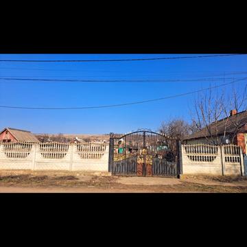 None 6100.0 USD