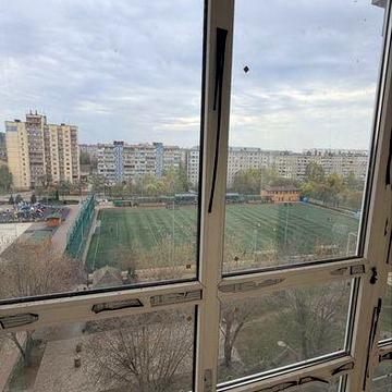 ТОП локація Центр Вишневого вул. Європейська 31А  2к 86 м² двостороння вид на стадіон