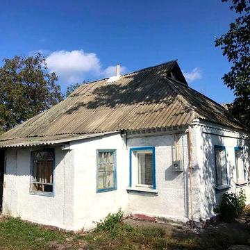 Продам будинок в м. Узин