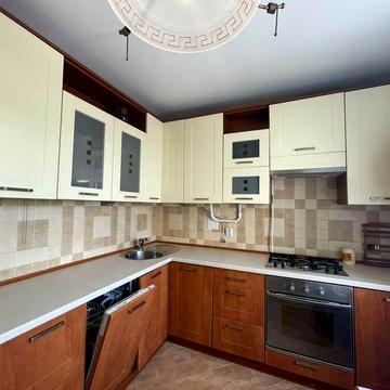 Продаж 3-квартири у новобудові,автономне опалення.