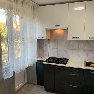 Оренда 1кім.квартири по вул.Острівна