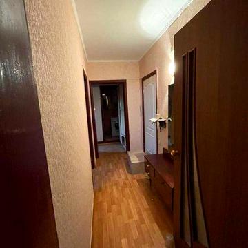 Сдаю классную 2-х комнатную квартиру в Октябрьском.