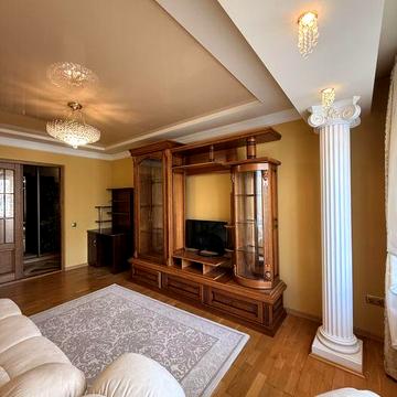 Держ програми+. Гарна простора 3к квартира в центрі Івано-Франківська
