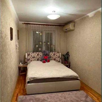 Продам 2х кімнатну квартиру 3/5