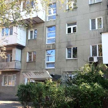 Продается 2-х комнатная квартира на Добровольского