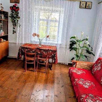 Доглянутий будинок, є садок є усі комунікації! Ділянка 30 сот. 44056