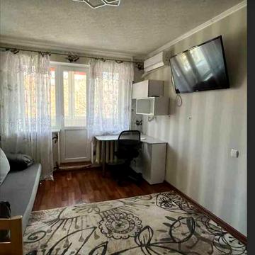 Продаж 1к квартири 32.3 кв. м на вул. Харківських Дивізій, Новые Дома