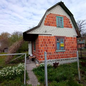 Дача, Киїнка, з піччю і каміном