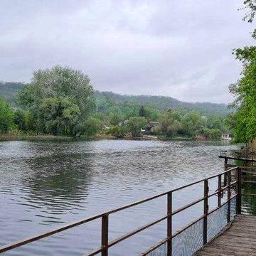 Здам дачу, гостьові номери на базі відпочинку Коропове