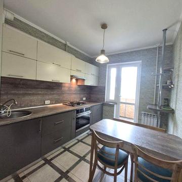 Продам 4х комн квартира у. Саласюка район Индустриальный рядом районы Горняцкий и БМВ! ЖК ОСББ