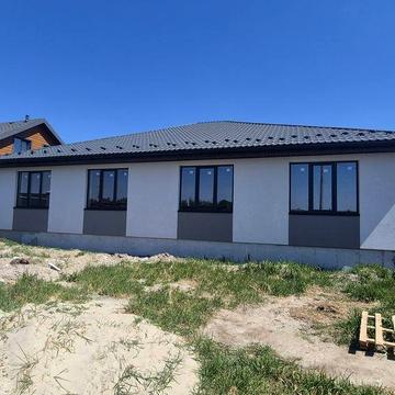 Продаж одноповерхового дуплексу 92 м² з ділянкою 3.8 сотки в Гостомелі
