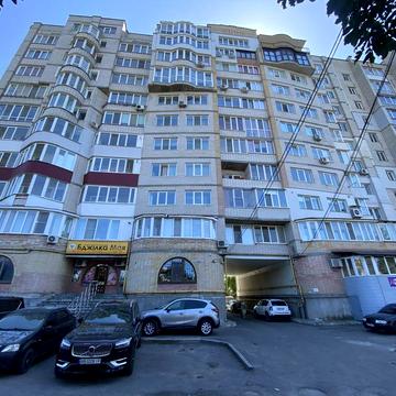 Велико - габаритна квартира 94м