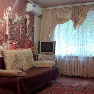 Продам 1-кімнатну квартиру, Тополя -3, Шевченківський р-н AK
