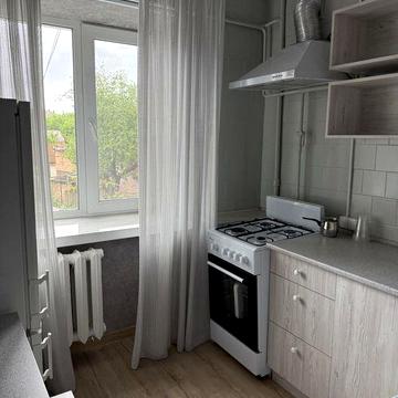 Оренда 2 кім квартира, ремонт, меблі, центр міста